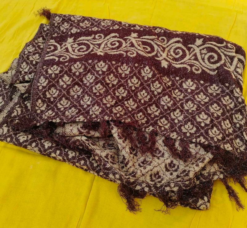 Elegant Patterned Scarf and stoles