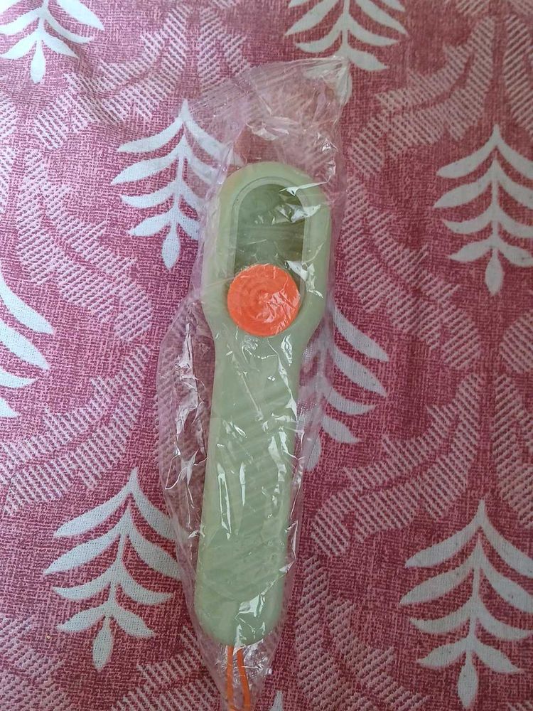 Vintage Green Plastic Shoe Horn