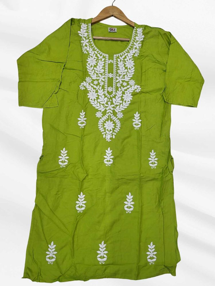 Green Embroidered Kurta