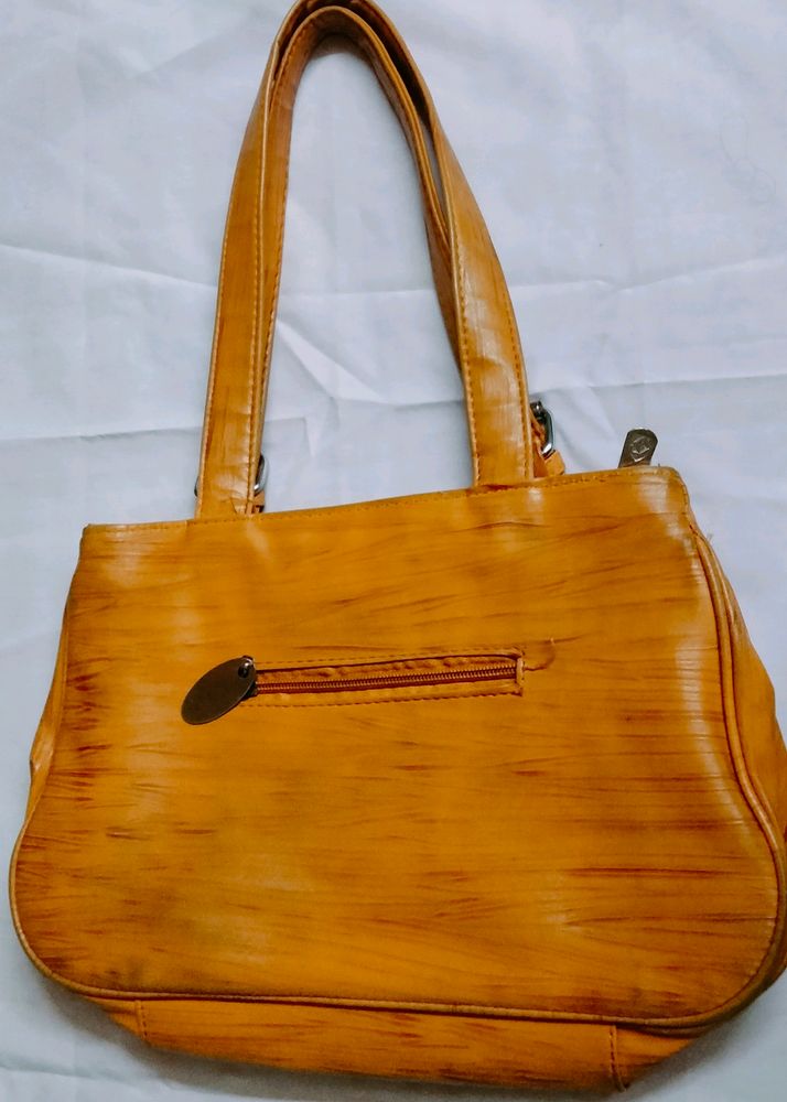 Handbag
