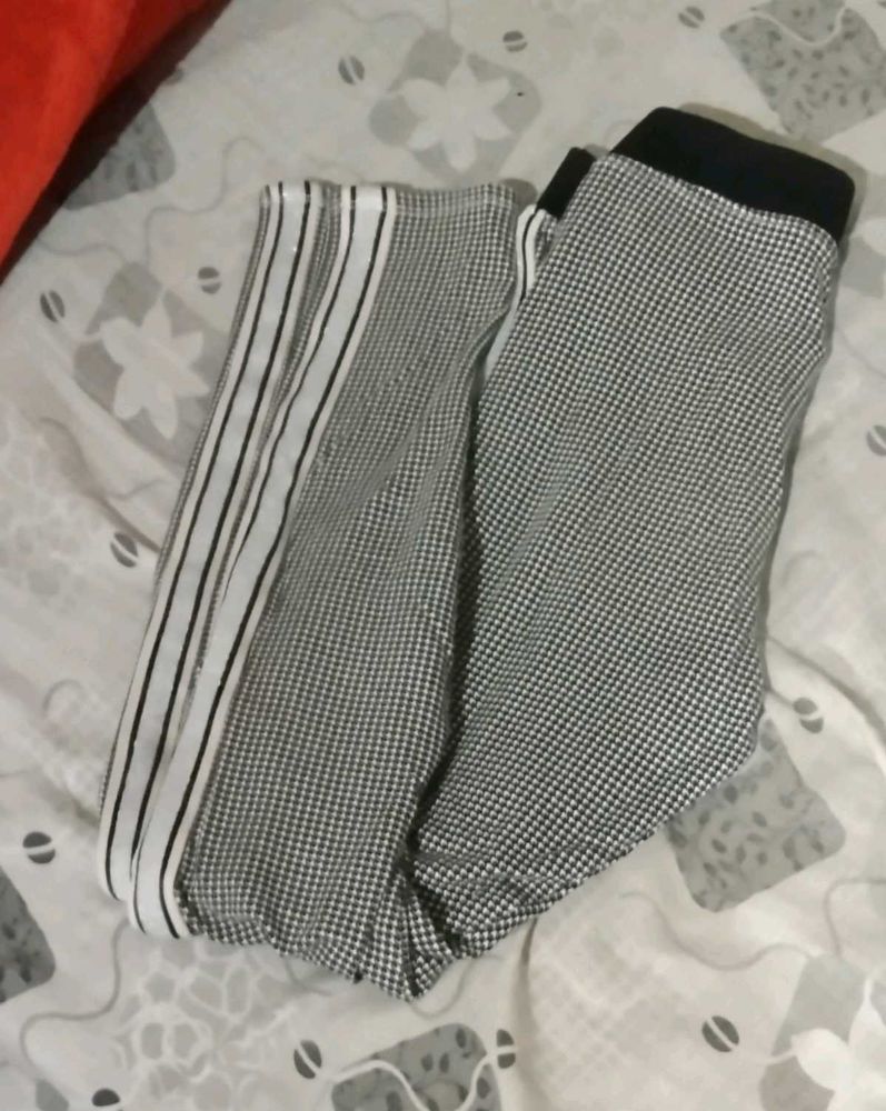 Set Of 2 Pant (For 11 To 14 Year Old)
