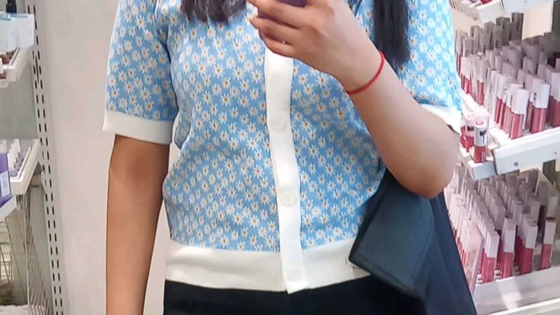 Korean Top With Yellow Daisy Print