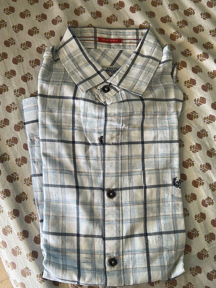 Arrow Plaid Button-Down Shirt