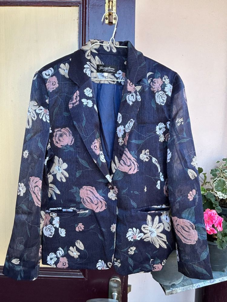 Floral Blazer