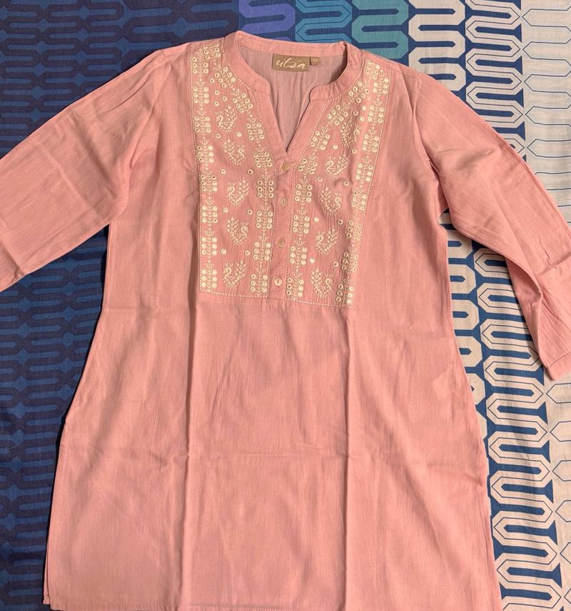 Embroidered Pink Kurta