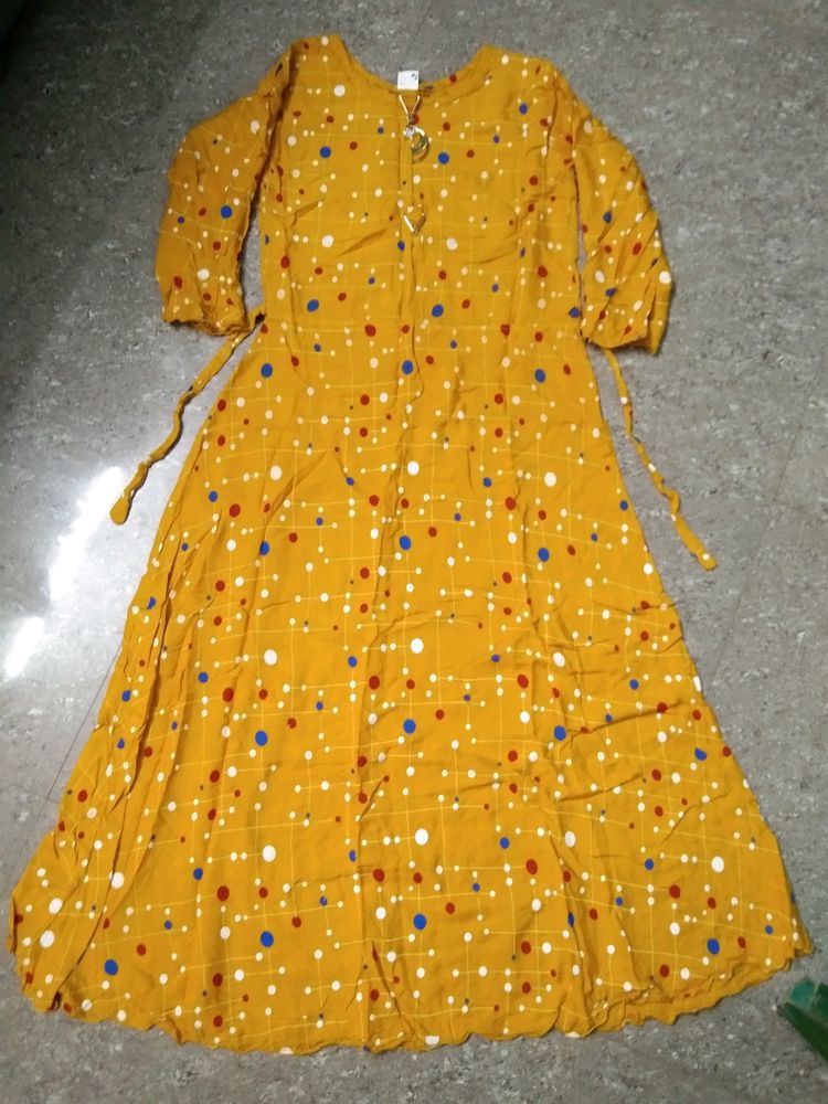 Stylish Gown ❤️🥰