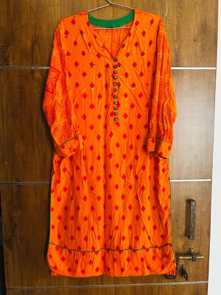 Kurti Pair
