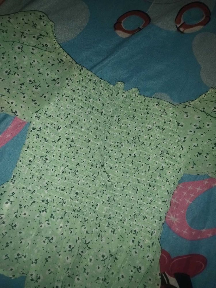 Green Cute Top
