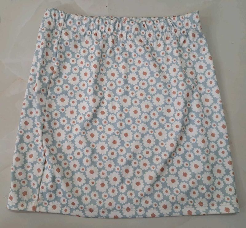 Daisy Print Mini Skirt