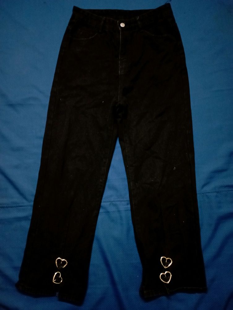 SALE❗URBANIC original black denim jeans with heart
