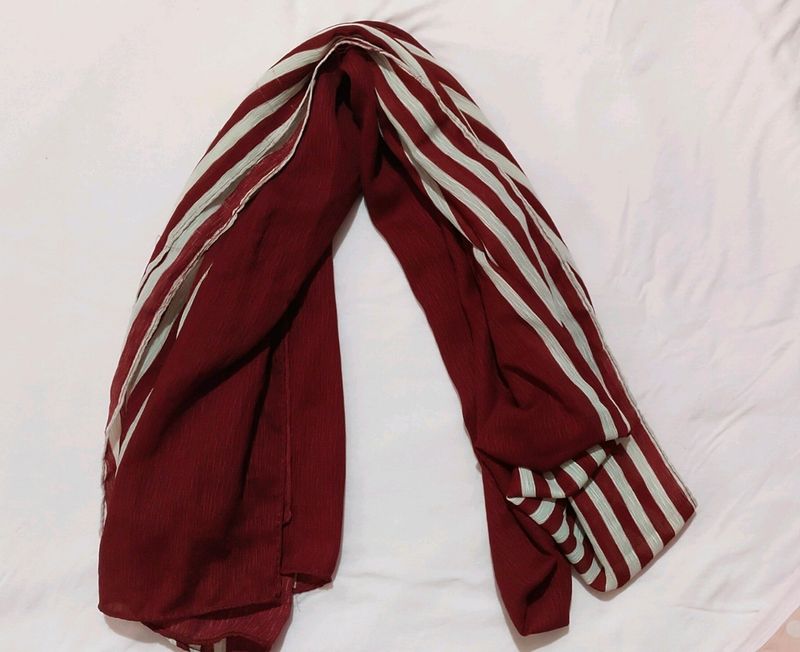 Unused Hijab Meroon
