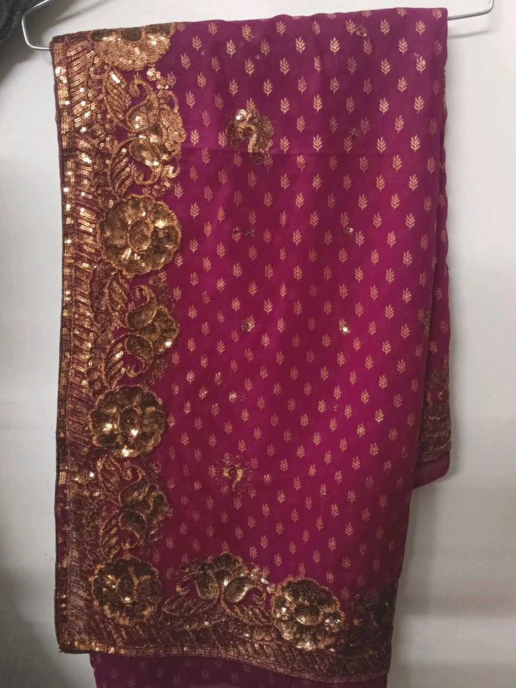 Elegant Dark Pink and Golden Ethnic Saree