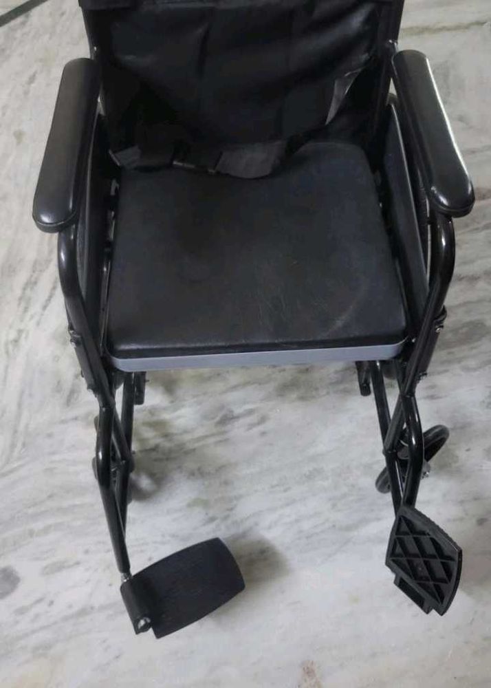 Wheelchair ♿