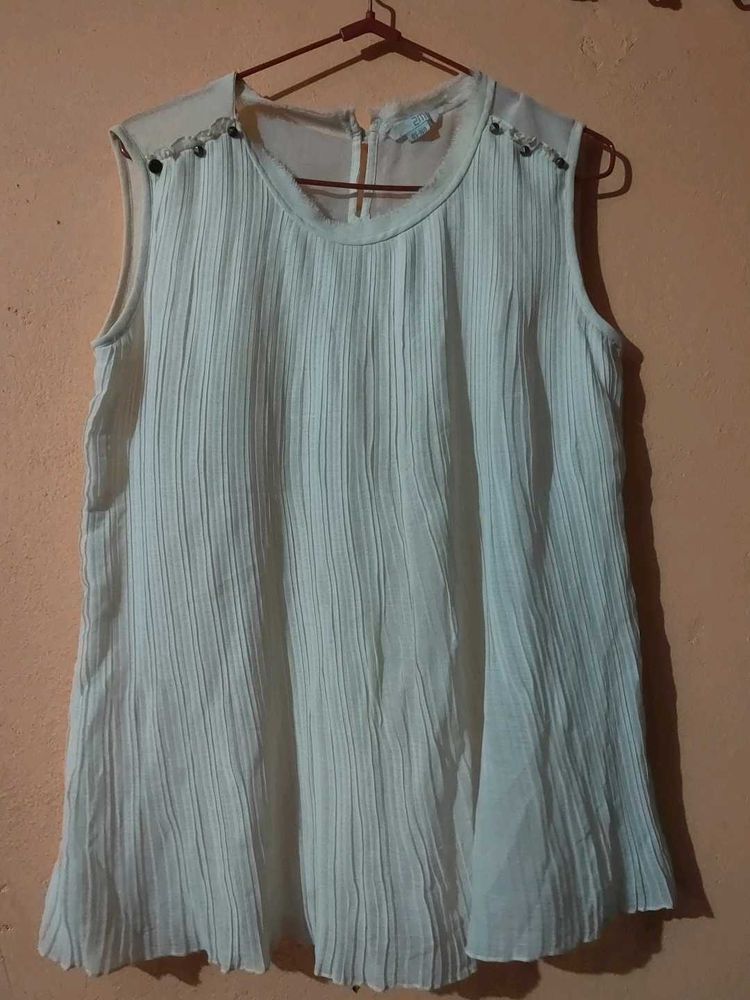 Ivory Pleated Sleeveless Top
