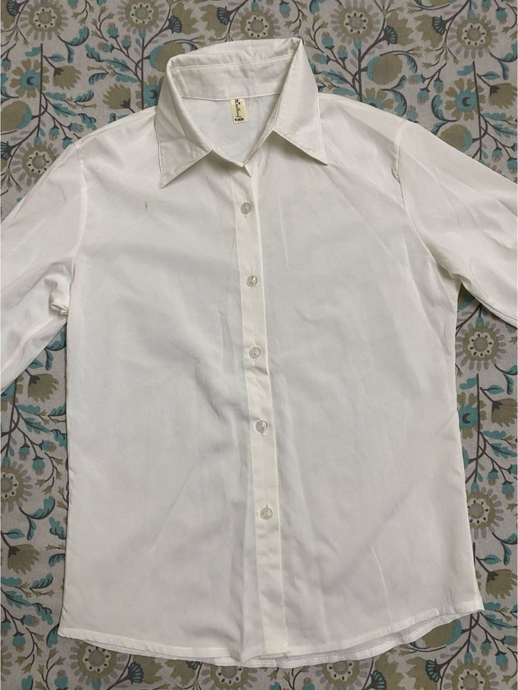 BASIC WHITE SHIRT