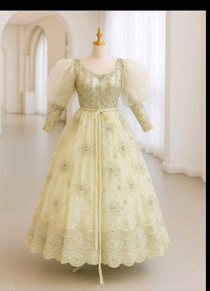 Elegant Embellished Lehnga Choli