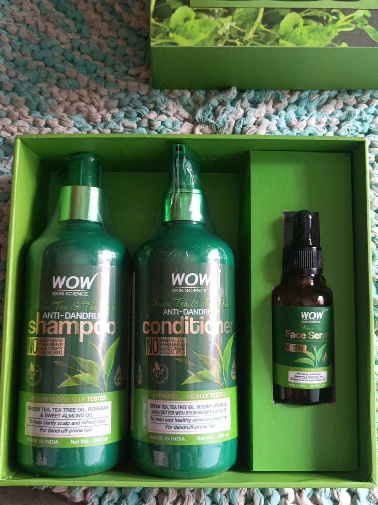 WOW Skin Science Green Tea Restoring Kit
