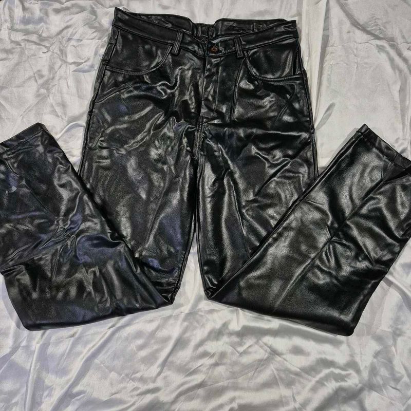 Warm Black Faux Leather Pants|straight fit