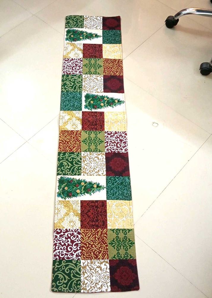 Table Runner Patchwork Pattern Christmas Theme