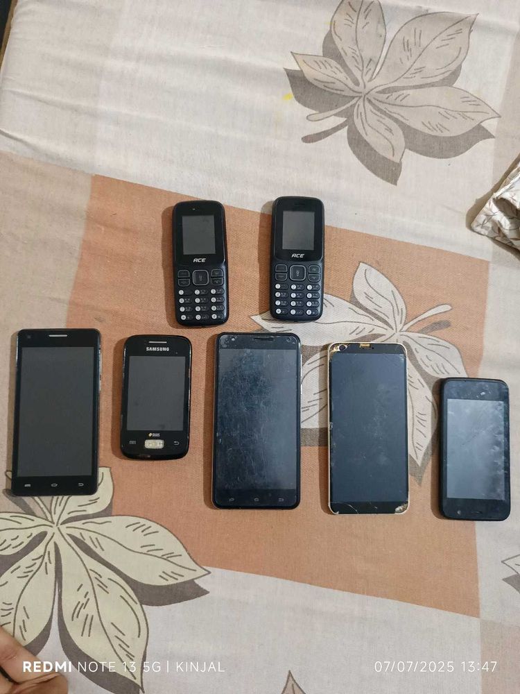 All Dead Phone