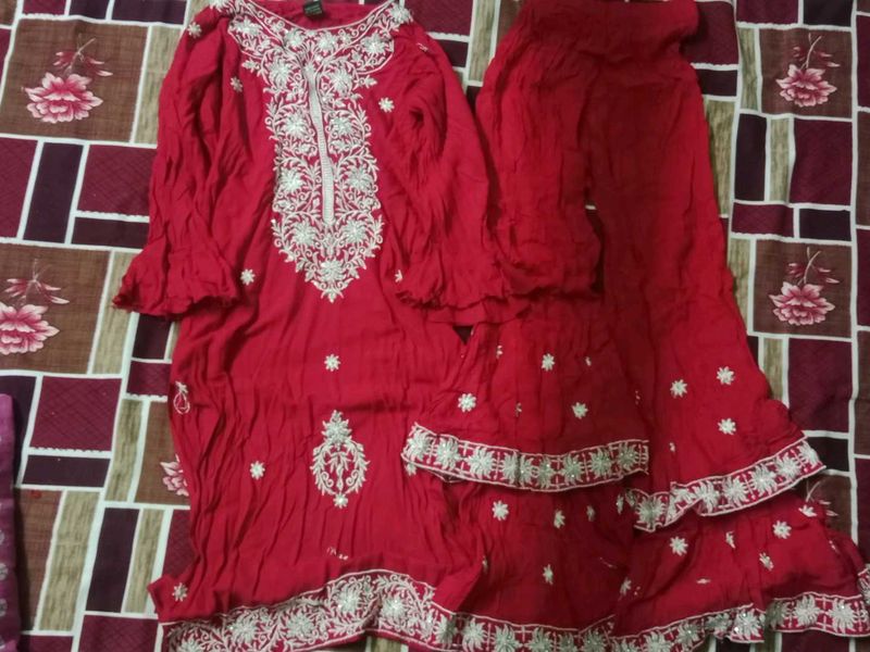 Red Embroidered Kurta Sarara Set Size - XL