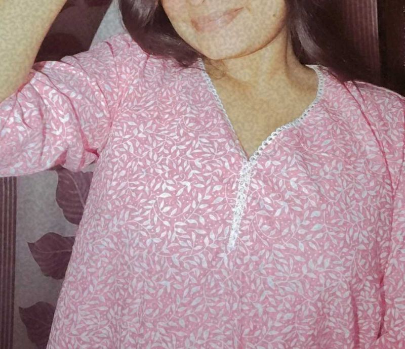 Short Kurti (V Neck )