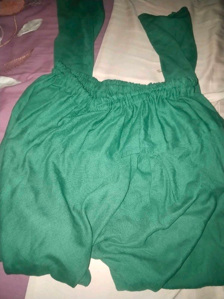 Green Leggings