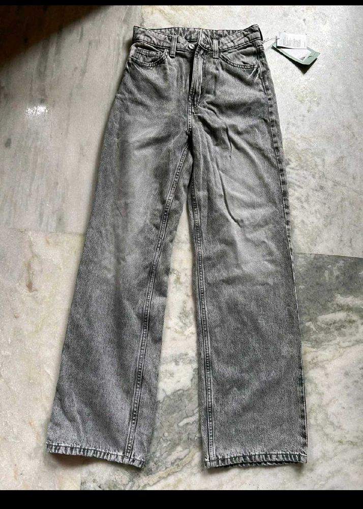 H&amp;M Gray Wide Leg Jeans