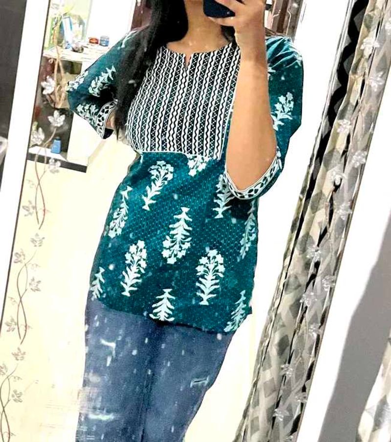 Casual Printed Rayon Short Kurti