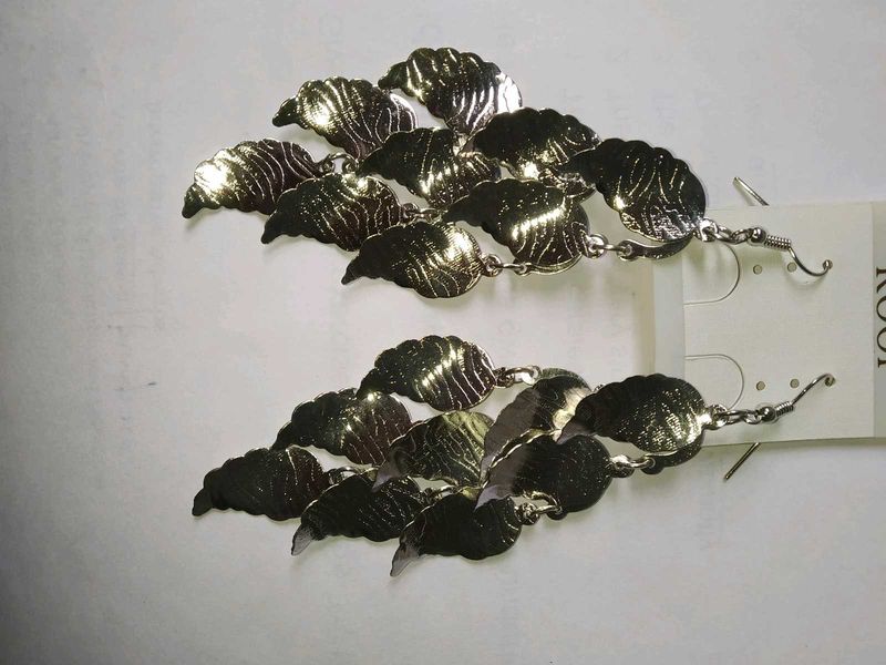 Leaf Drop Earrings new Hai