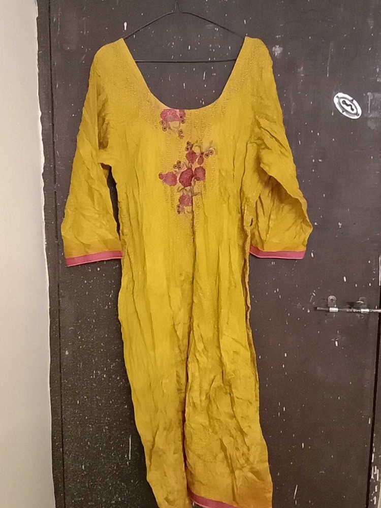 Kurti  And Dupatta