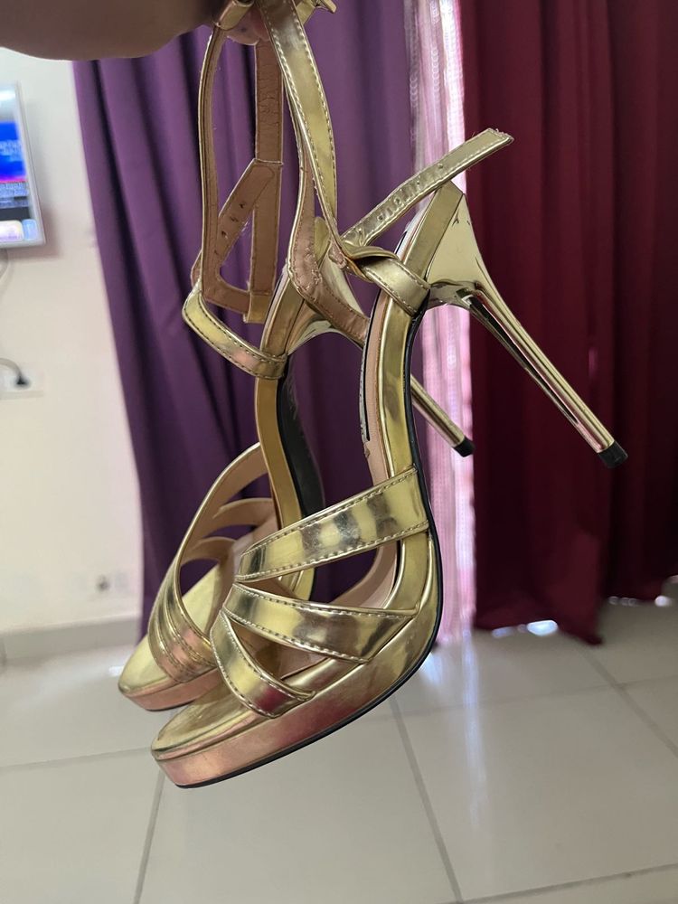 Zara Gold Strappy Heels - Size 7