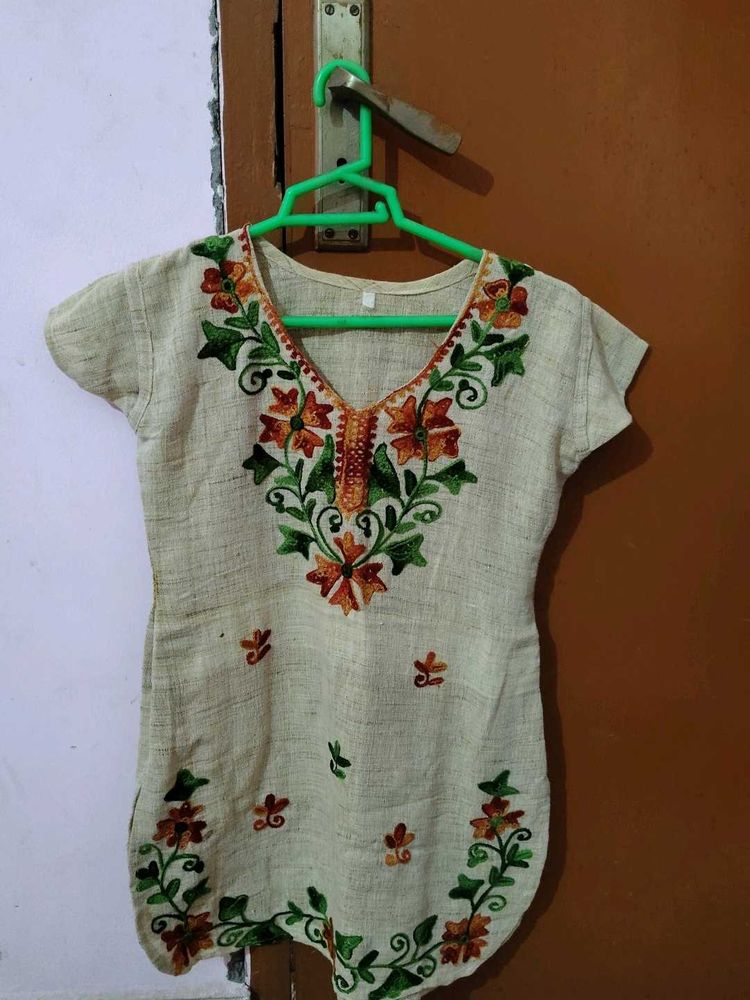 Short kurti