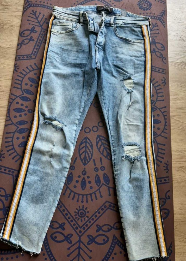 UNUSED ZARA MAN JEANS!