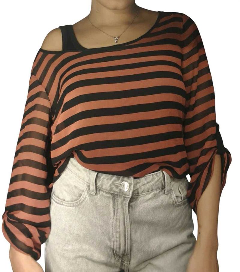 Y2k / punk/ gothic Mahroon and black Stripped top