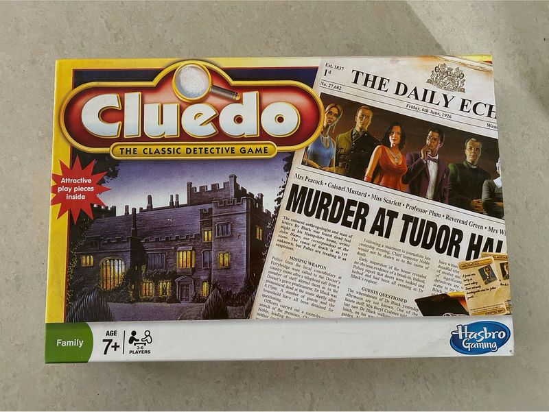Cluedo - Detective Game