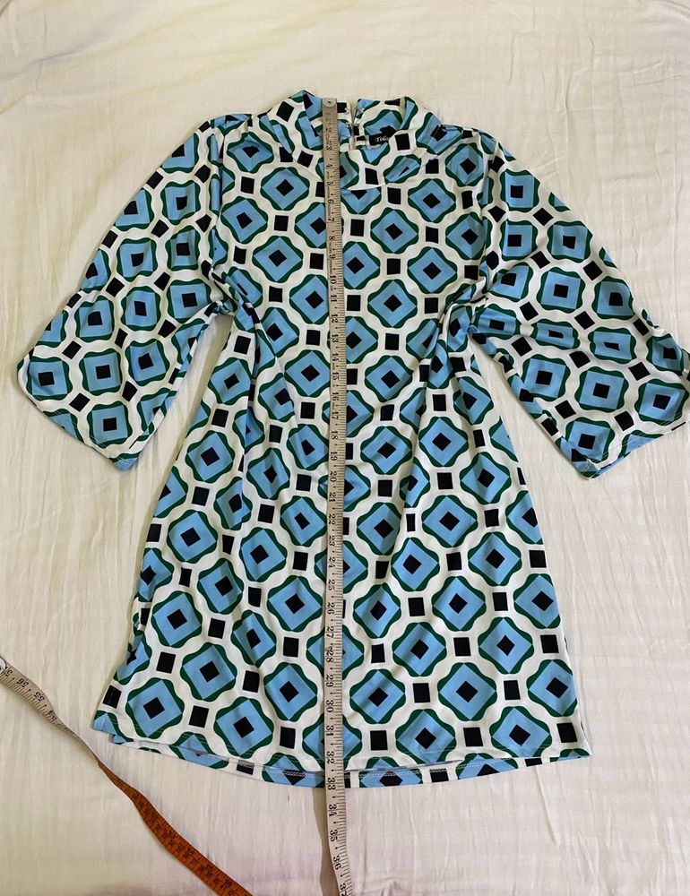 Geometric Print Dress Size M