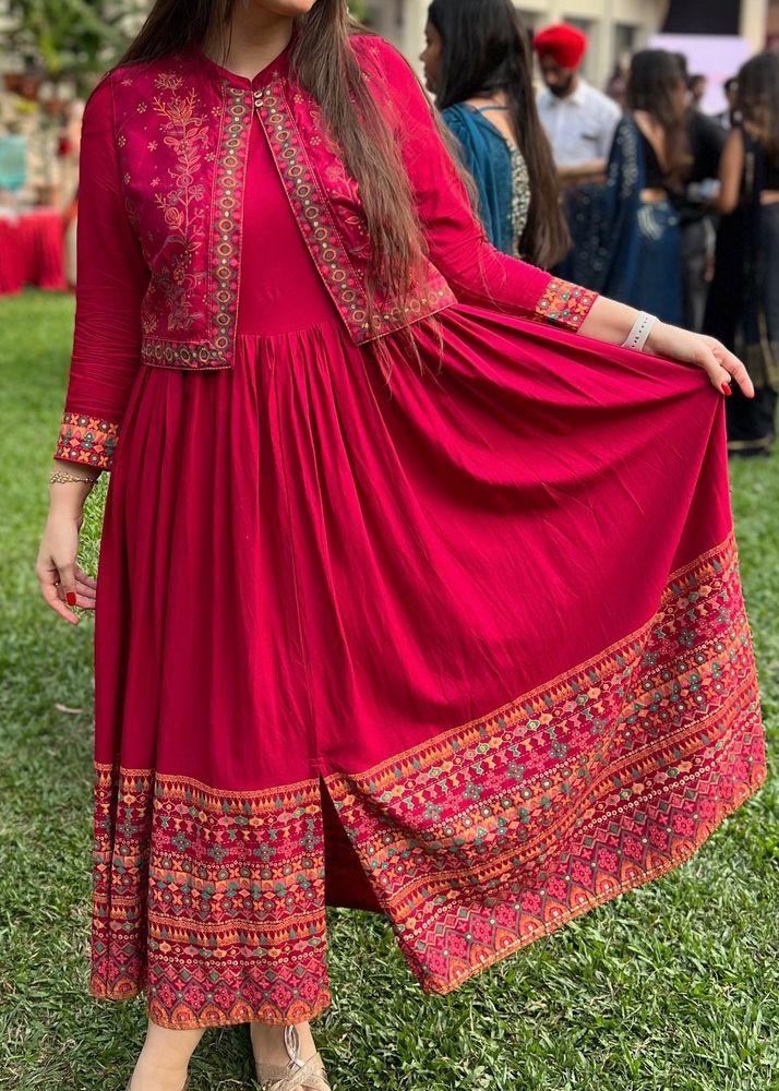 Women Printed Kurta with Jacket