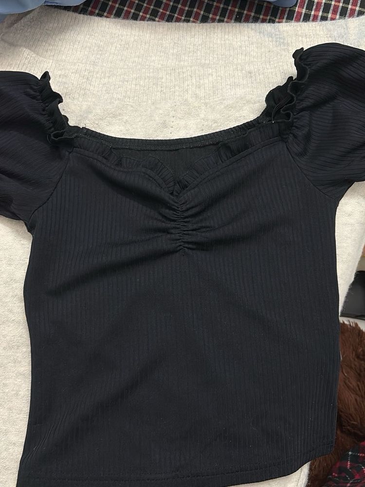 Chic Black Puff Sleeve Top