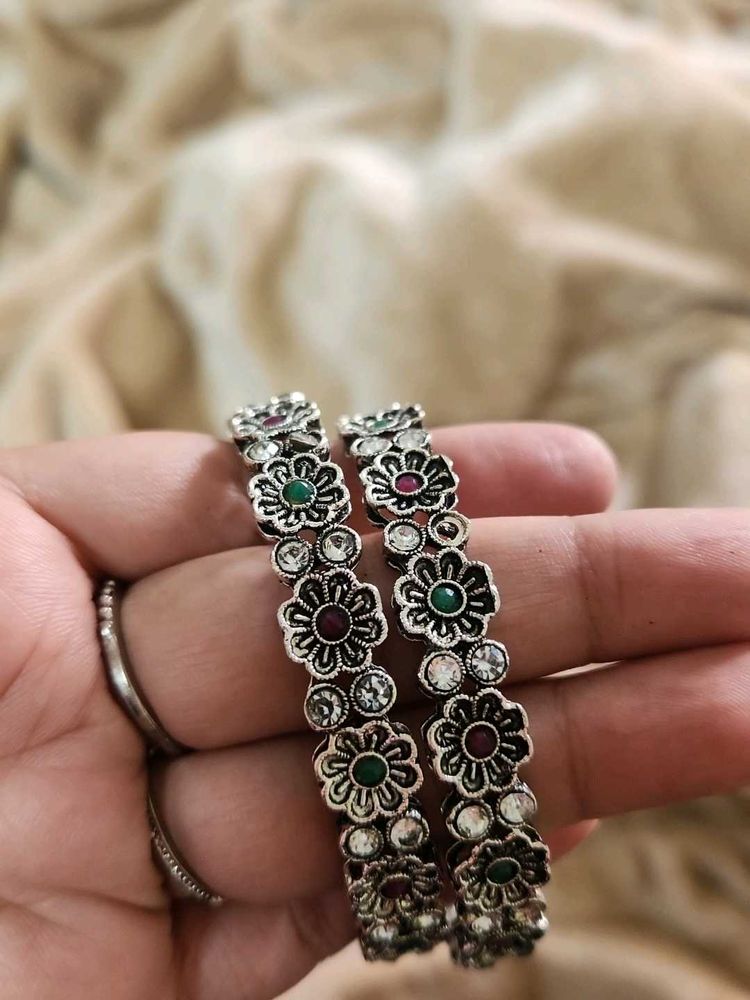Floral Bangle Set