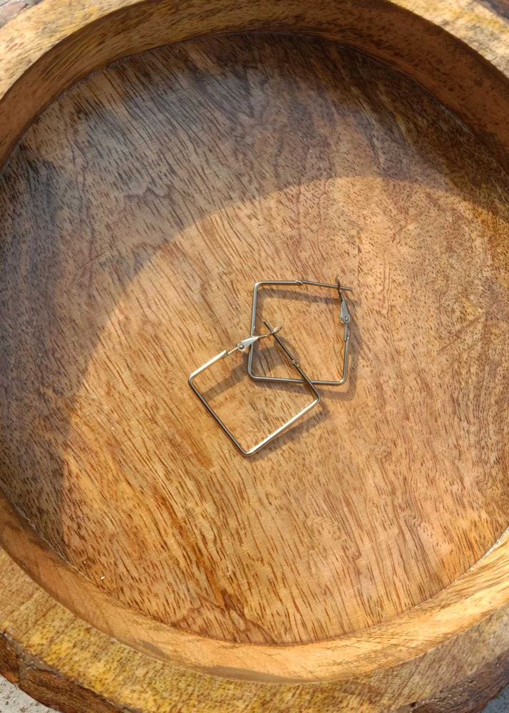 Small Square Hoops