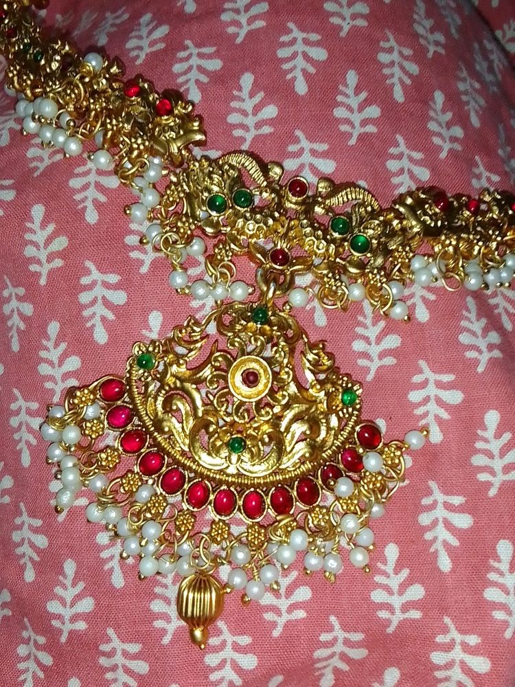 Necklace Set