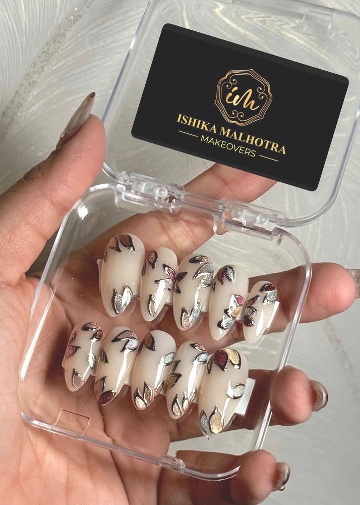 Professional Press-On Nail Set, Original Product