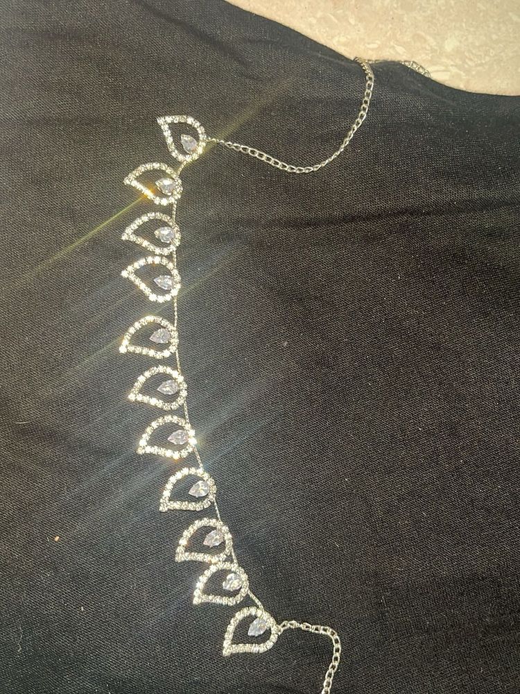 Leaf Design Necklace
