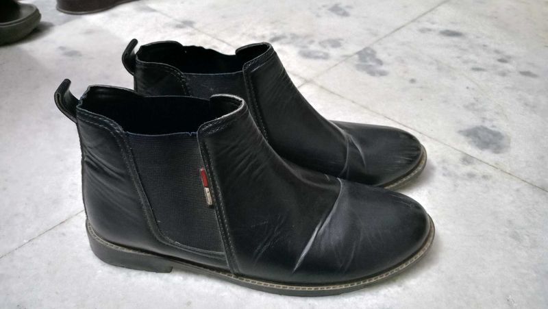 Chelsea Boots