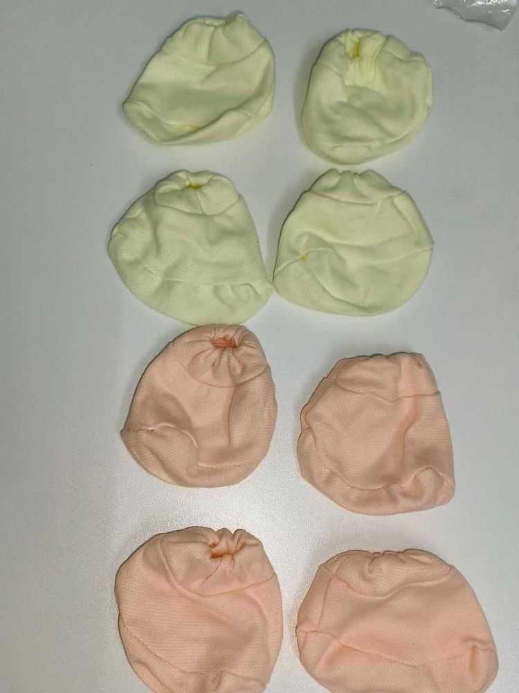 Baby Mittens - 4 Pairs