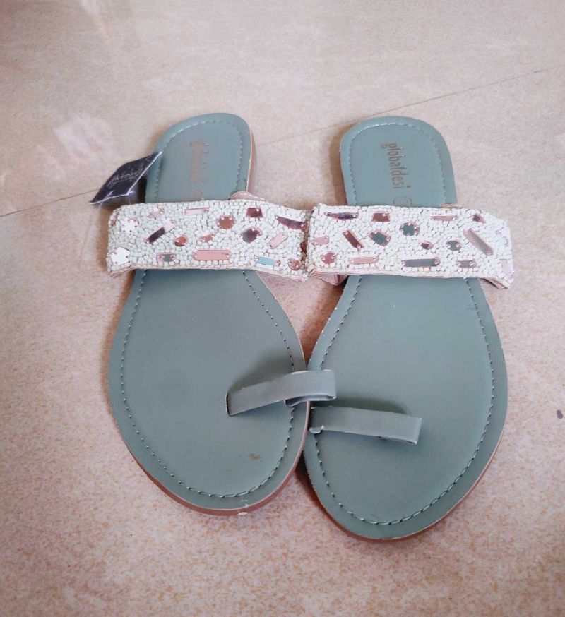 Global Desi Flipflop