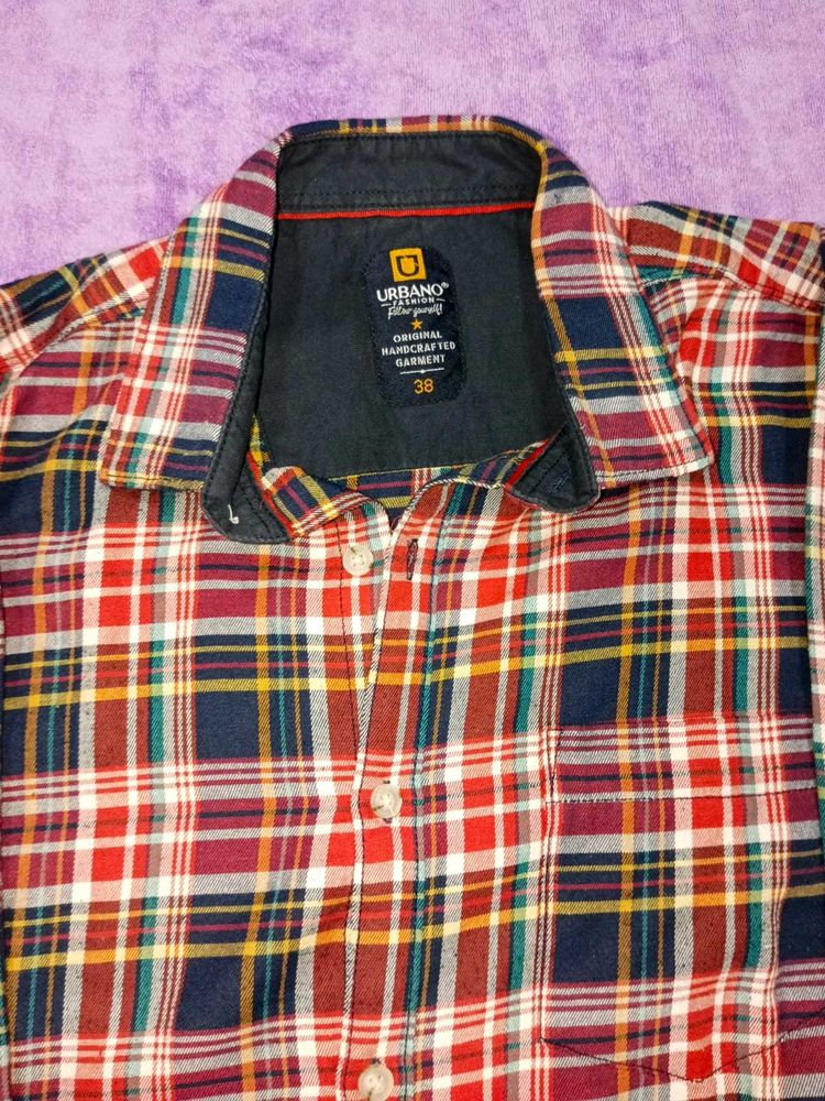 Urbano Plaid Casual Shirt