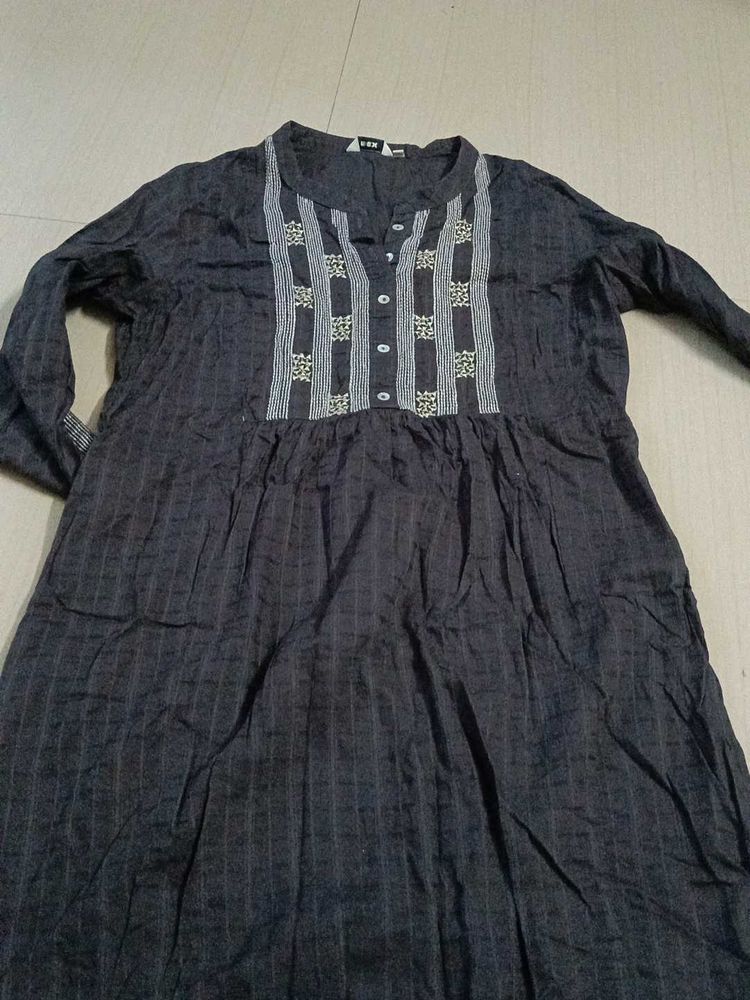 Daily Wear Kurta For Women (Size L)