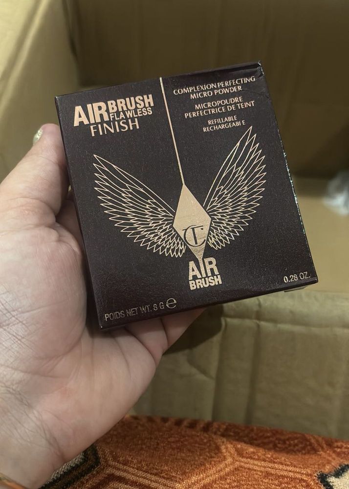 CHARLOTTE TILBURY COMPACT